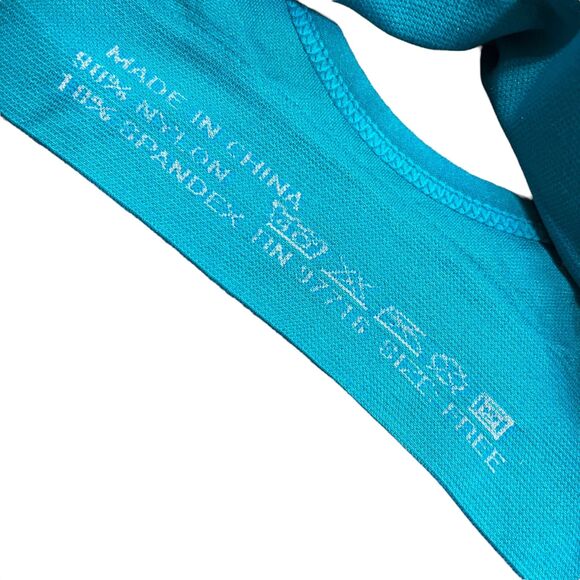 Kali and Win Womens Sports Bra Seamless Racerback Light Support Teal Med Large - Picture 6 of 8